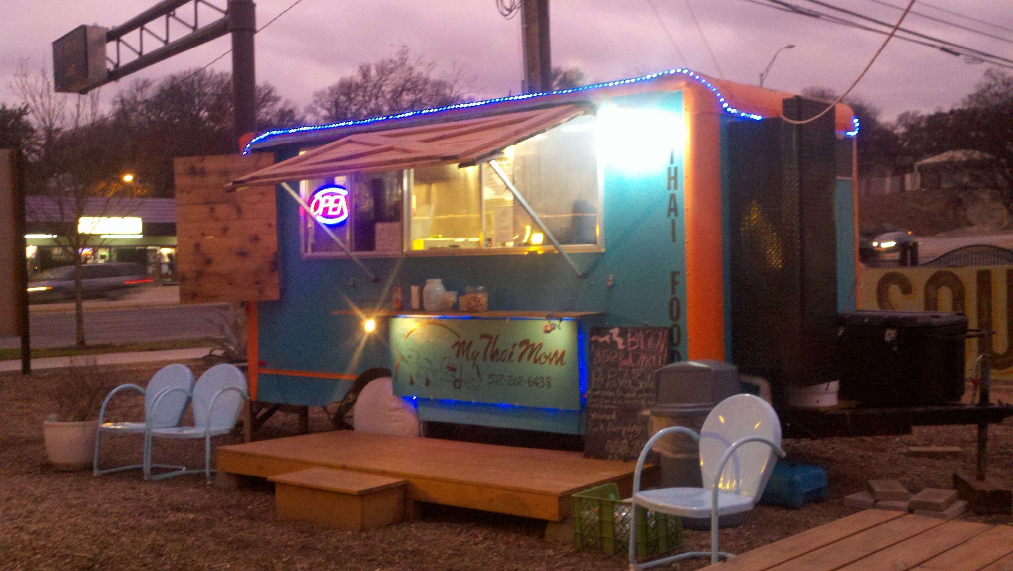 My Thai Mom Food Truck Austin, TX Truckster